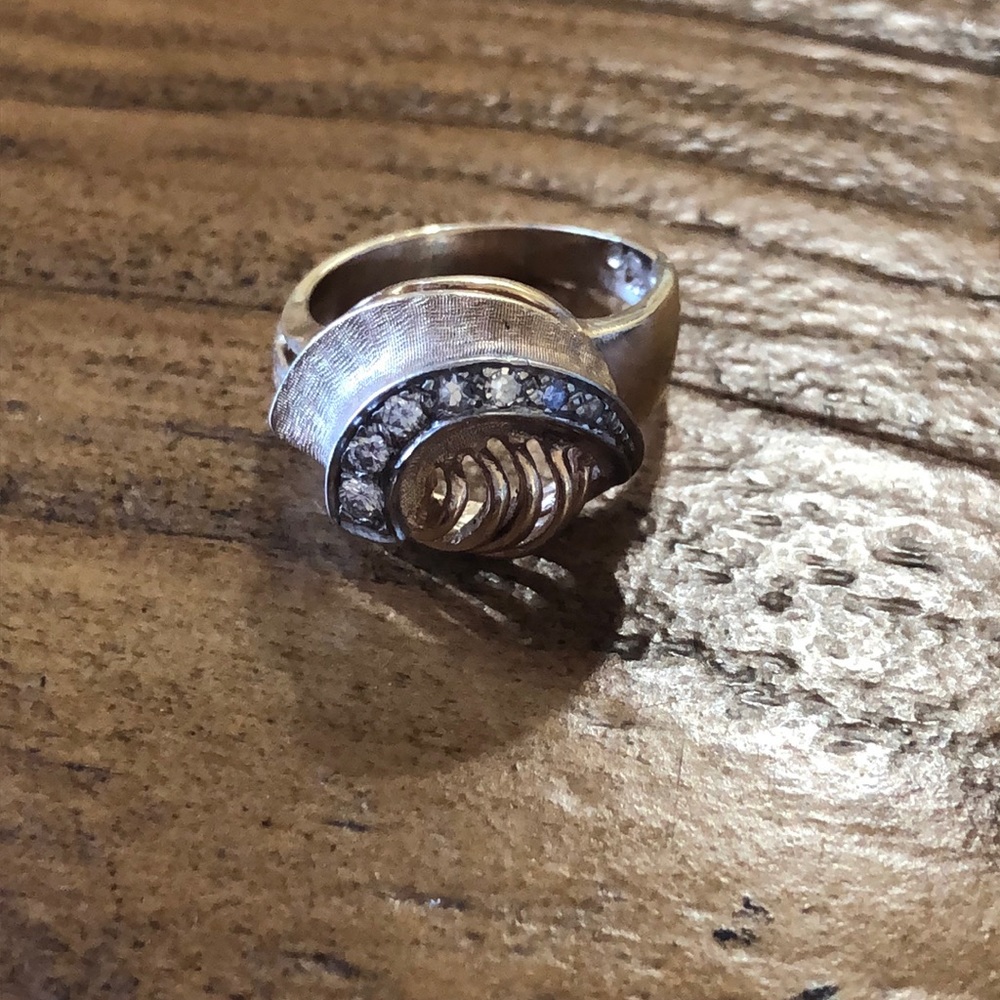 Art Deco gold and diamond ring, size 6